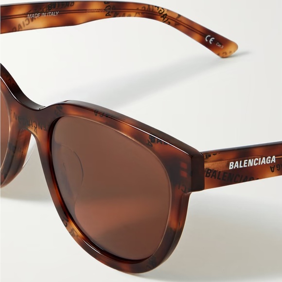 BALENCIAGA
Block D-Frame Printed Havana Acetate Unisex Sunglasses BB0077SK - Picture 5 of 5